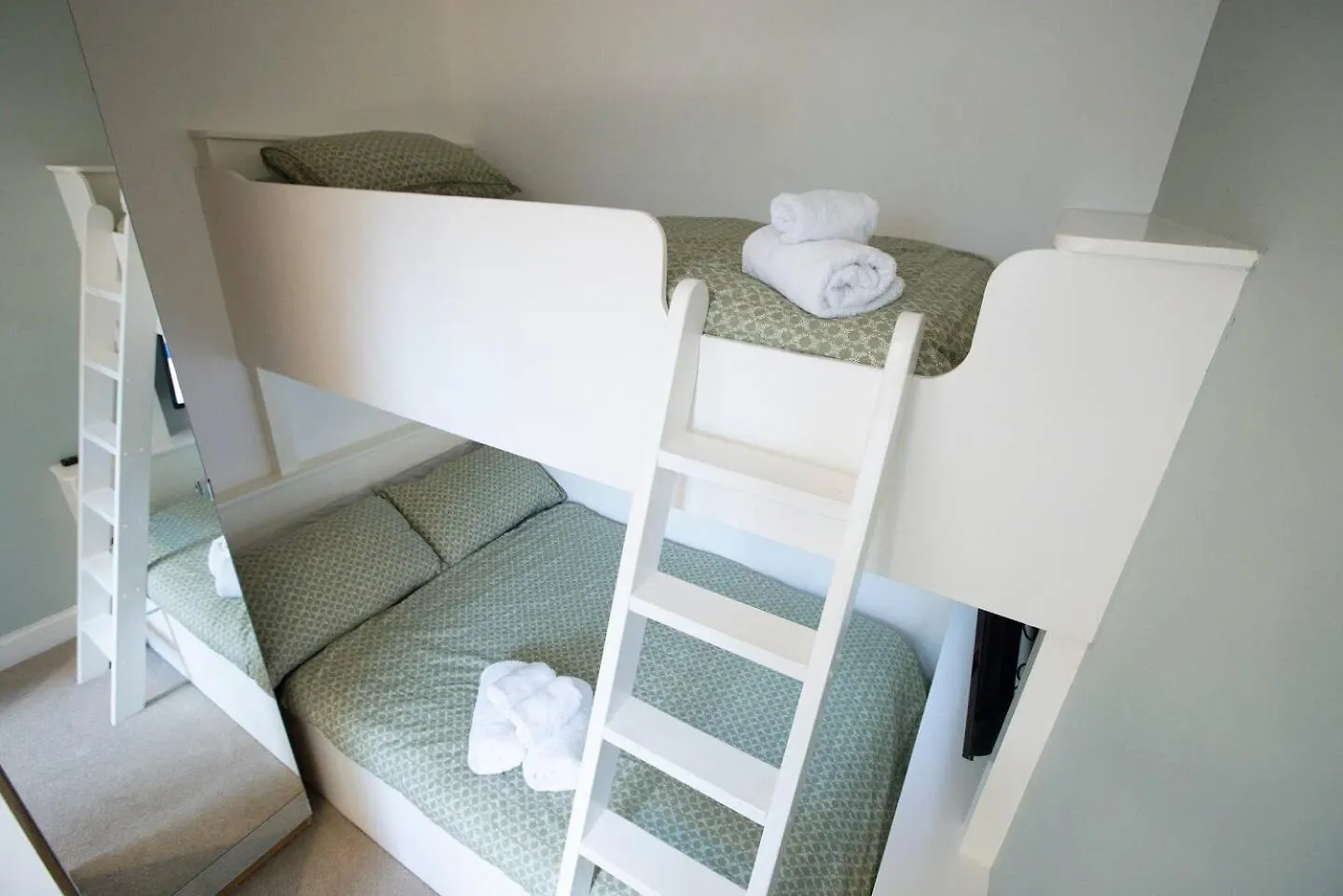 Bootham Apartment 32 - Free Parking - Five Minute Walk To York Minster